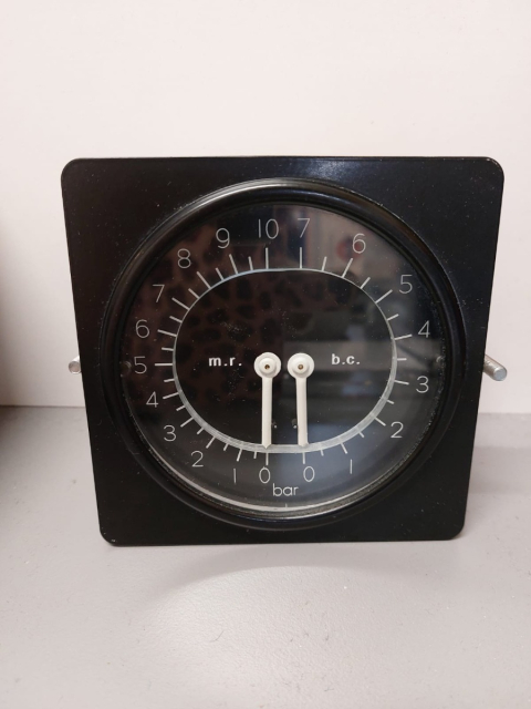 Overground Train Brake Gauge